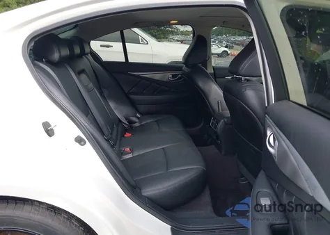 2015 Infiniti Q50 Premium z USA, uszkodzony, nr VIN JN1BV7AR4FM396034